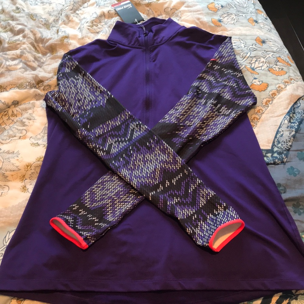 NWT Nike Pro Training Pullover